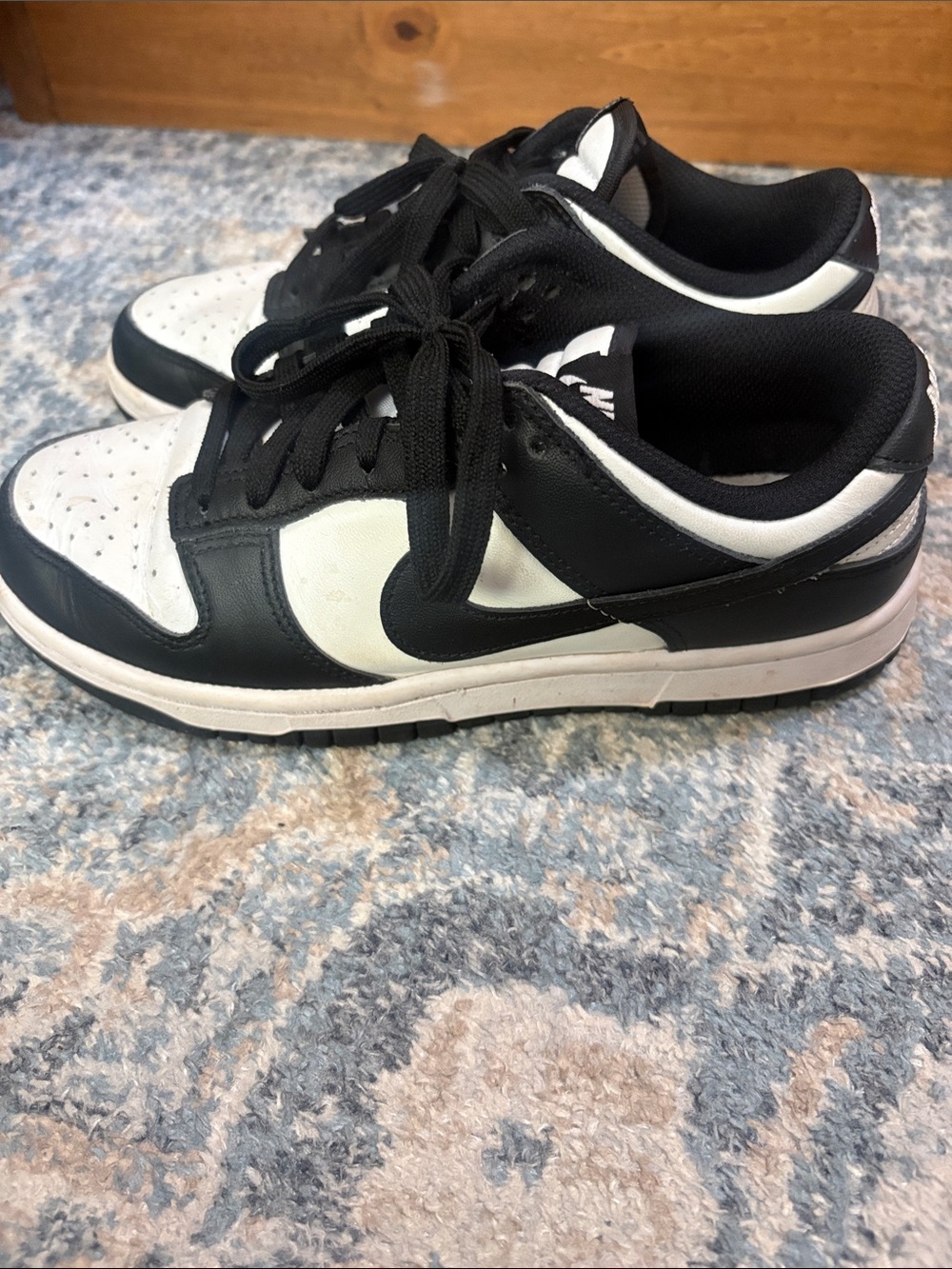 Nike Dunks - Picture 2 of 5
